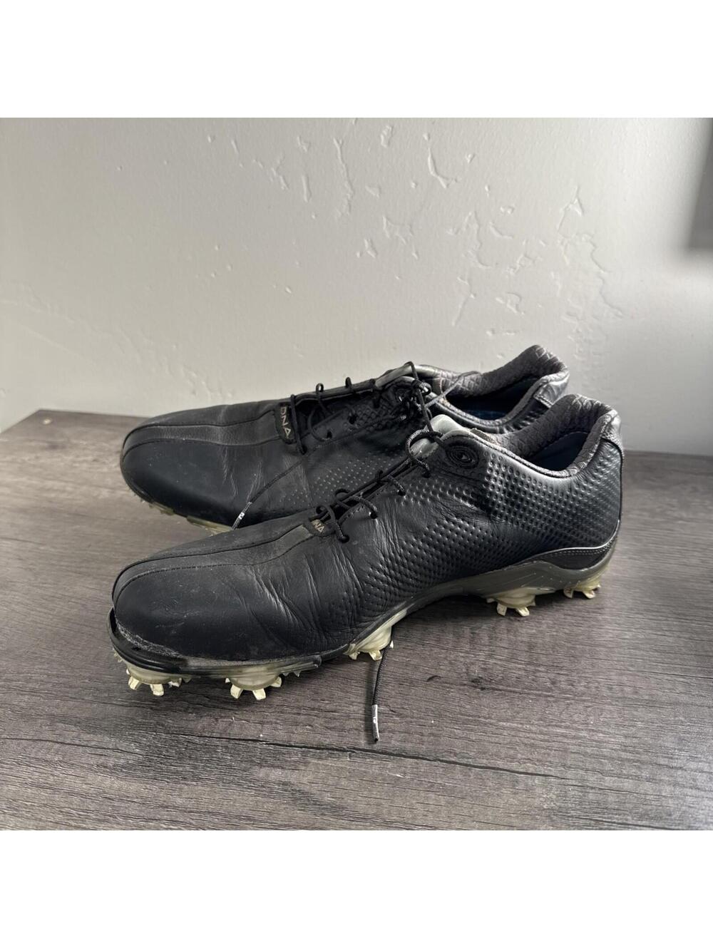 FootJoy FJ DNA Helix Spiked Golf Shoes Mens 10 M Black Leather Lace Up 53455